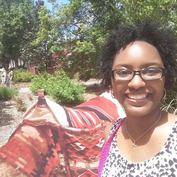 Meet your Posher, Ruth - Picture 1 of 1